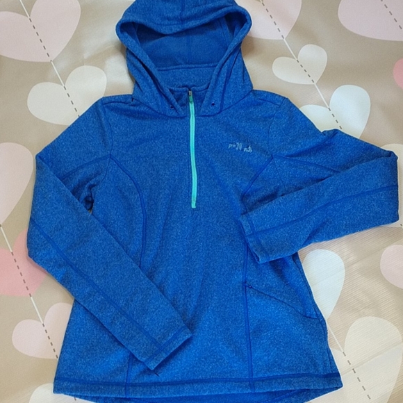 Fila Tops - Fila 1/4 zip pullover hoodie. Size M